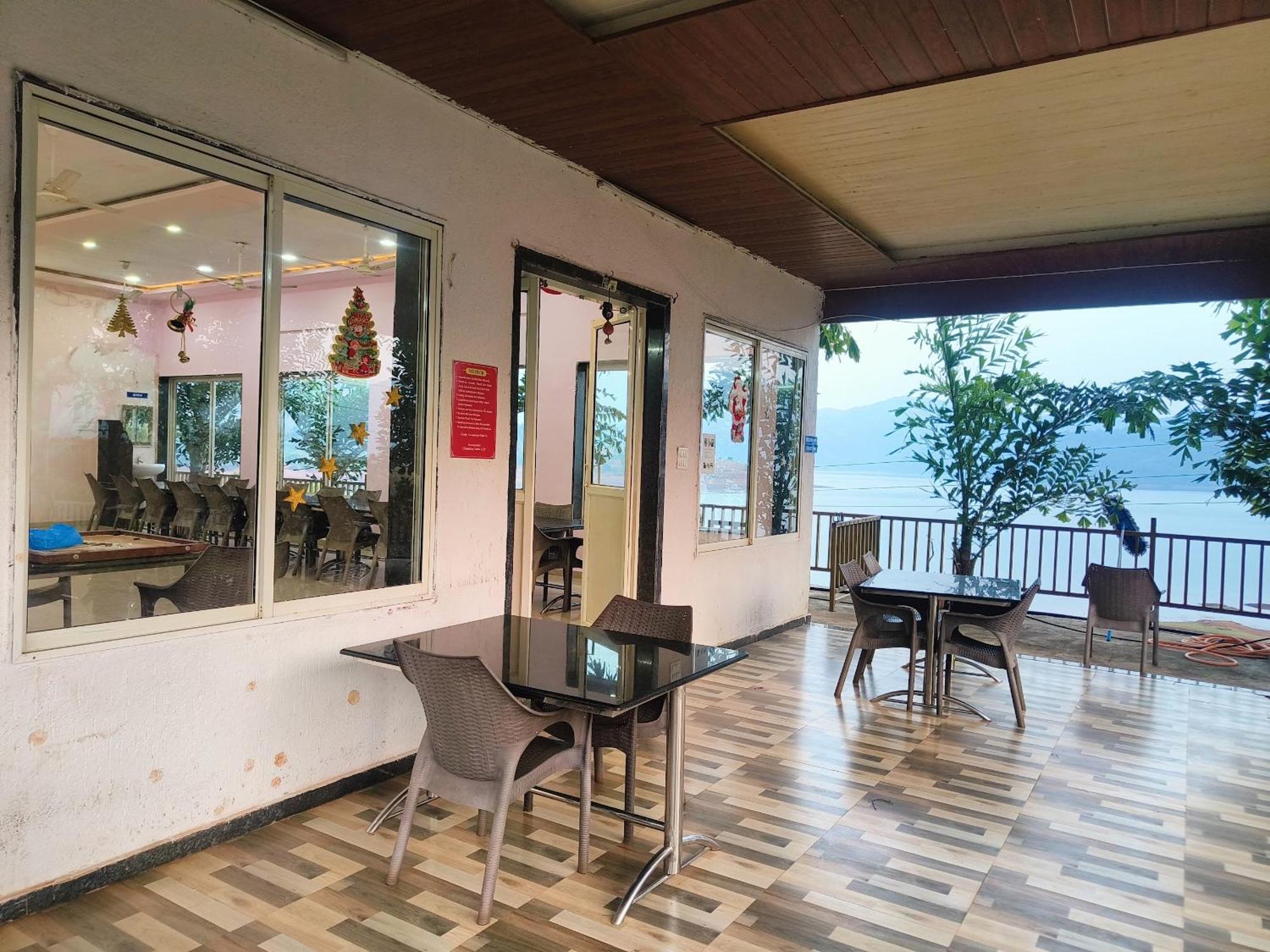 Swiss Lake Resort Lavasa Εξωτερικό φωτογραφία